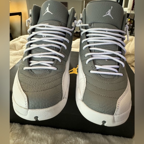 Jordan Retro 12 Stealth - Picture 16 of 16